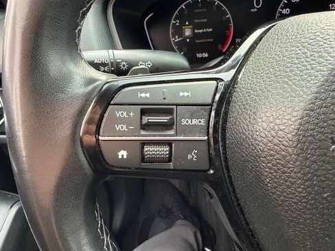 Used 2025 Honda Civic Sport image 11