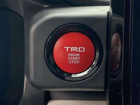 Used 2024 Toyota Tacoma TRD Sport image 24