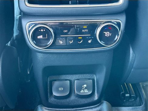 Used 2022 Genesis GV80 2.5T w/ Prestige Package 05 image 27