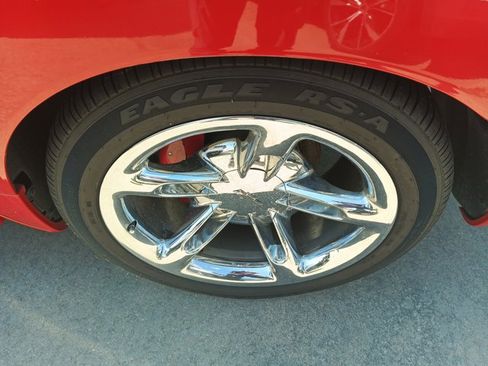 Used 2004 Chevrolet SSR w/ Preferred Equipment Group image 17