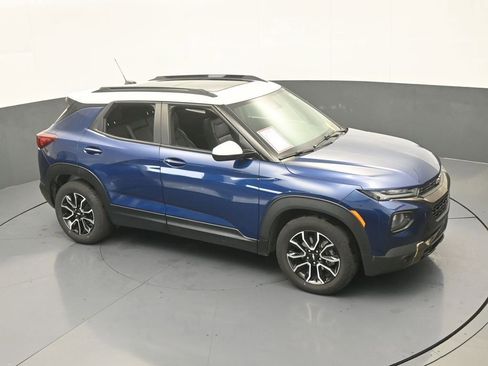 Used 2023 Chevrolet TrailBlazer ACTIV w/ Sun and Liftgate Package image 52