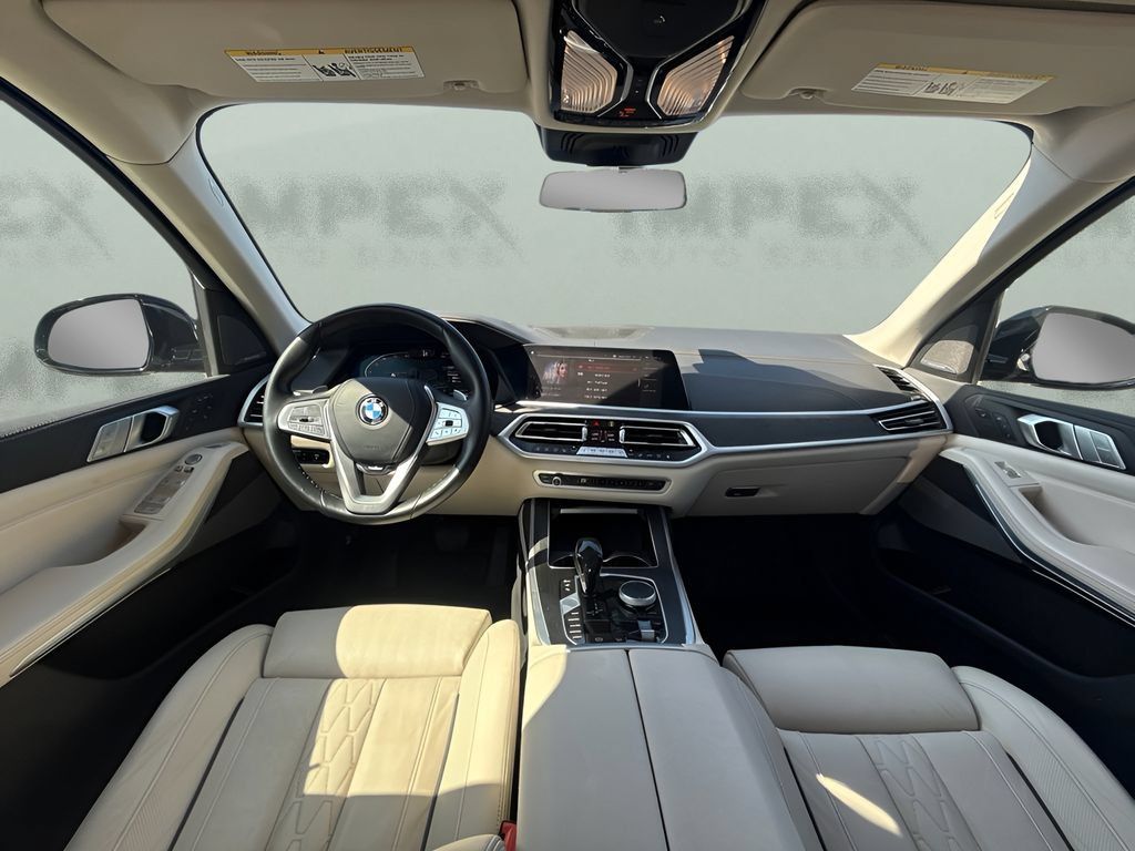 Used 2021 BMW X7 xDrive40i w/ Premium Package AWD/4WD image 13