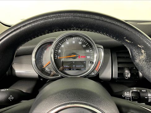 Used 2018 MINI Cooper 2-Door Hardtop FWD image 12