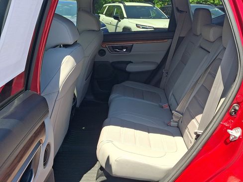 Used 2022 Honda CR-V Touring image 10