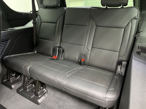 New 2026 GMC Yukon Denali w/ Denali Reserve Package image 5