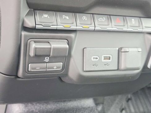 New 2026 Chevrolet Silverado 1500 W/T w/ WT Safety Package AWD/4WD image 21