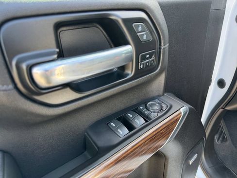 Used 2022 Chevrolet Silverado 3500 High Country w/ Z71 Off-Road Package AWD/4WD image 18
