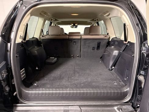 Certified 2022 Lexus GX 460 Luxury w/ Off Road Package AWD/4WD image 27