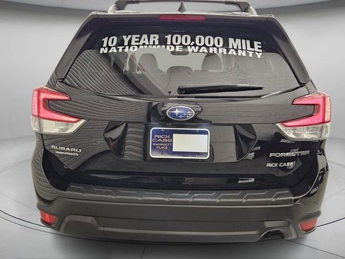 Used 2020 Subaru Forester Premium image 5