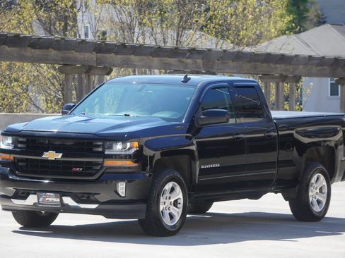 Used 2016 Chevrolet Silverado 1500 LT w/ All Star Edition AWD/4WD image 12