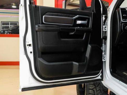 Used 2024 RAM 2500 Big Horn w/ Off Road Package AWD/4WD image 48