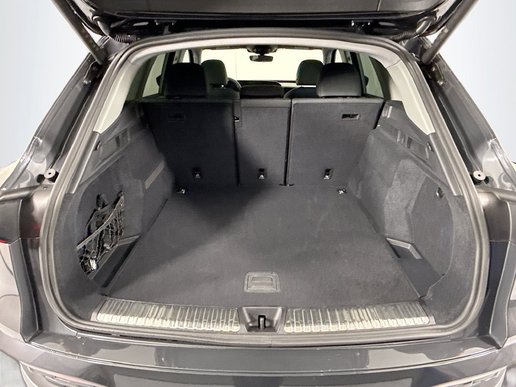 Certified 2025 Audi Q5 Premium Plus w/ Premium Plus AWD/4WD image 29