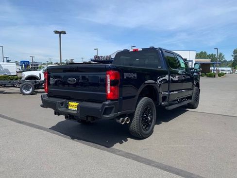 New 2025 Ford F350 XLT w/ Black Appearance Package image 7