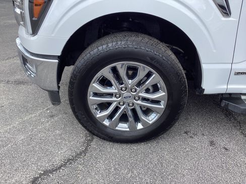 Used 2024 Ford F150 Lariat image 9