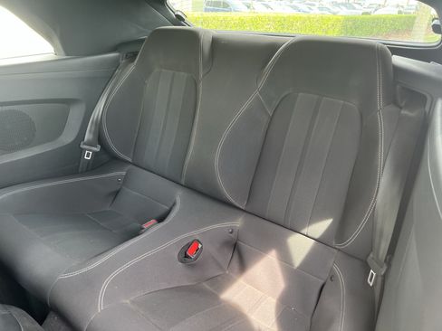 Used 2021 Ford Mustang Convertible RWD image 32