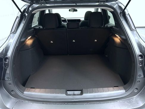 New 2026 Nissan Kicks SV w/ SV Premium Package image 9