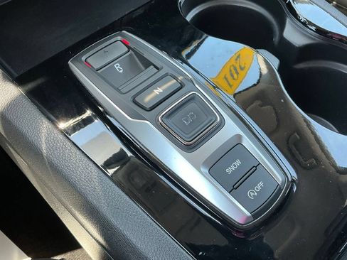 Used 2017 Honda Pilot Touring image 66