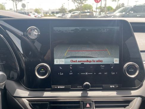 Used 2025 Lexus RX 350 FWD w/ Technology Package image 24