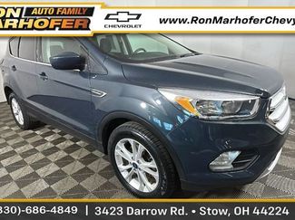 Used 2019 Ford Escape SE FWD video 1