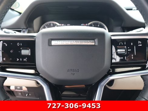 Used 2023 Land Rover Discovery Sport SE image 15