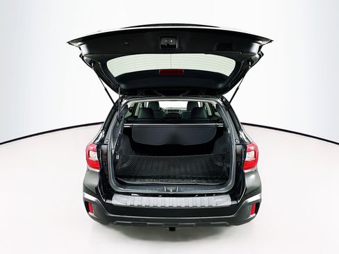 Used 2018 Subaru Outback 2.5i Limited image 30