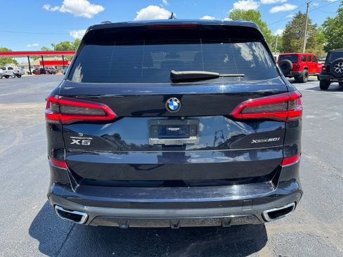Used 2019 BMW X5 xDrive50i w/ M Sport Package AWD/4WD image 6