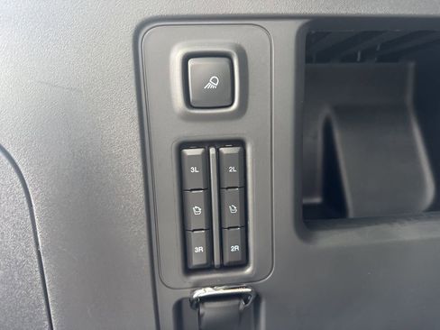 New 2025 Ford Expedition Max Platinum w/ Stealth Performance Package image 19