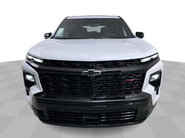 New 2027 Chevrolet Traverse RS w/ LPO, Floor Liner Package FWD image 4