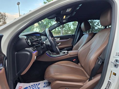 Used 2020 Mercedes-Benz E 350 Sedan w/ Parking Assistance Package image 28