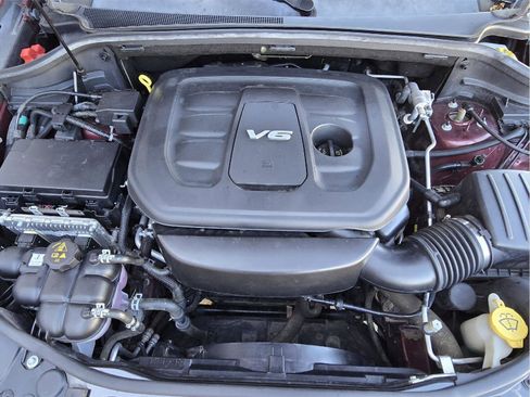 Used 2018 Jeep Grand Cherokee Overland image 40