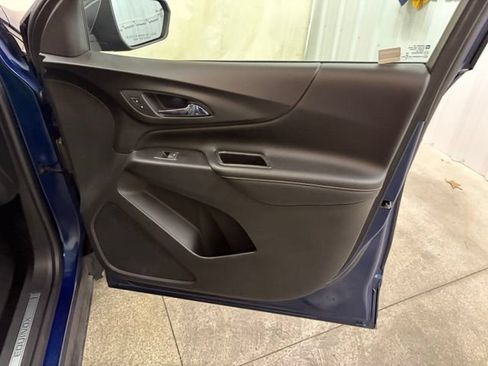 Used 2019 Chevrolet Equinox Premier AWD/4WD image 24
