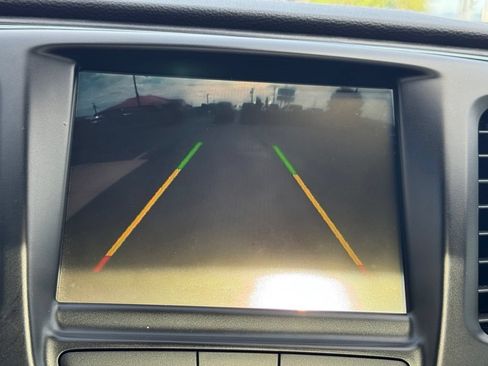 Used 2016 Chrysler 200 S w/ Sun & Sound Group FWD image 19