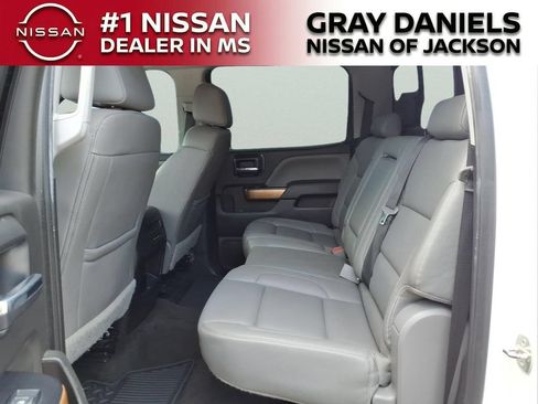 Used 2018 Chevrolet Silverado 1500 LTZ AWD/4WD image 25