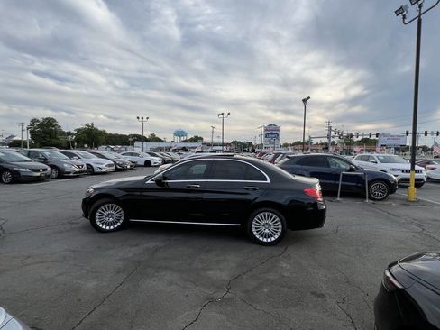 Used 2016 Mercedes-Benz C 300 4MATIC Sedan image 8
