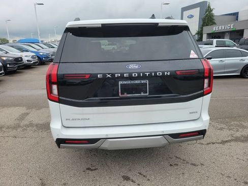 Certified 2025 Ford Expedition Max Platinum AWD/4WD image 4