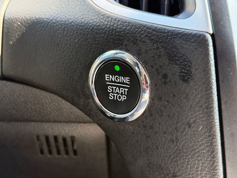 Used 2022 Ford Edge SEL image 26