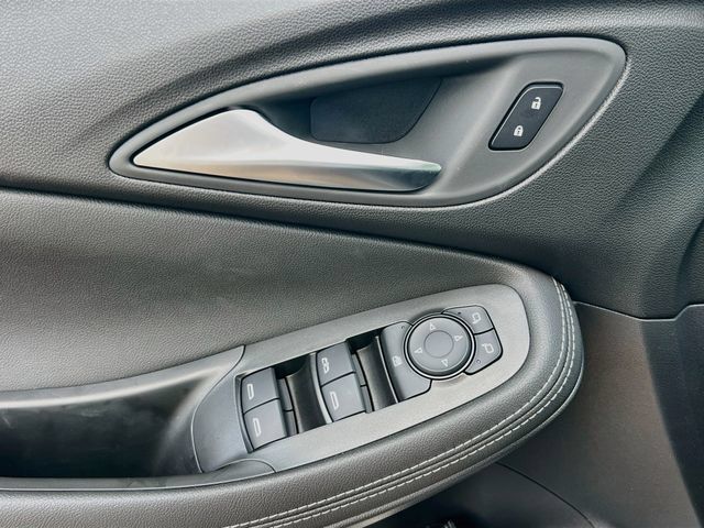 New 2026 Buick Encore GX Preferred w/ Comfort Package FWD image 13