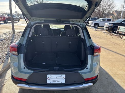 Used 2026 Chevrolet TrailBlazer LT w/ LT Cold Weather Package image 6