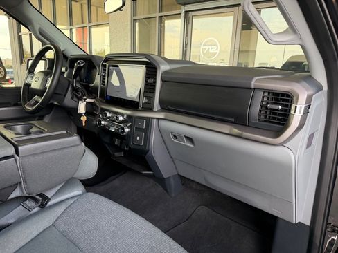 Used 2025 Ford F150 XLT w/ Equipment Group 301A Standard AWD/4WD image 33