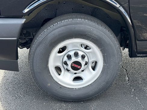 New 2026 GMC Savana 2500 w/ Driver Convenience Package image 11