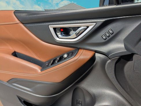 Used 2021 Subaru Forester Touring image 6