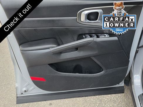 Used 2023 Kia Sorento SX AWD/4WD image 37