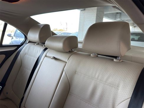 Used 2014 Volkswagen Jetta SE image 28