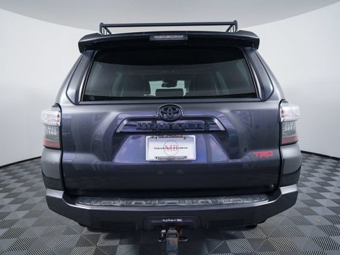 Used 2020 Toyota 4Runner Venture w/ Moonroof Package AWD/4WD image 6
