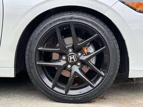 Used 2024 Honda Civic Sport image 7