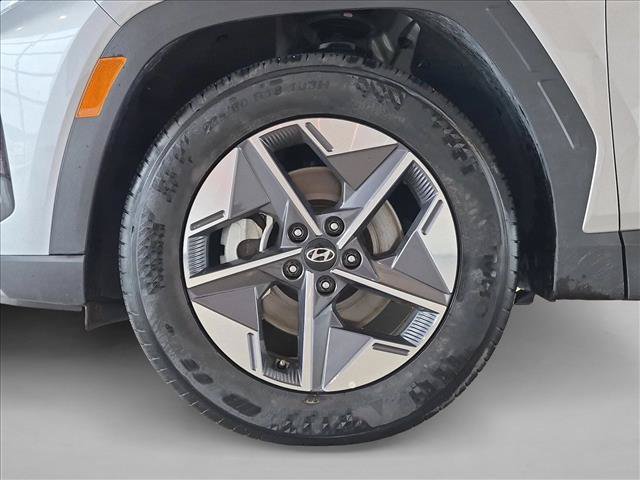 Used 2026 Hyundai Tucson SEL Plus FWD image 18