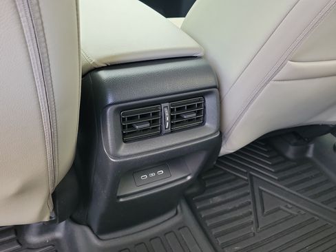 Used 2025 Honda CR-V EX-L image 14