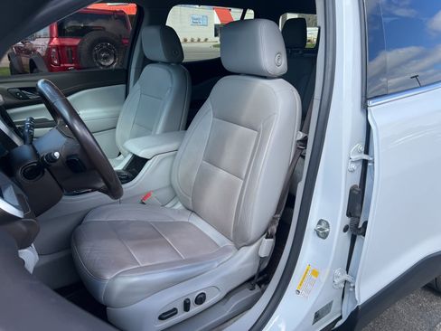 Used 2019 GMC Acadia SLT image 21