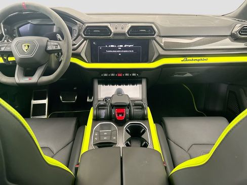 Used 2025 Lamborghini Urus SE AWD/4WD image 13