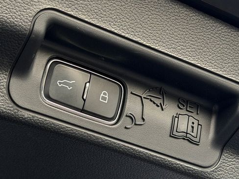 Certified 2023 Ford Explorer XLT w/ Equipment Group 202A image 27